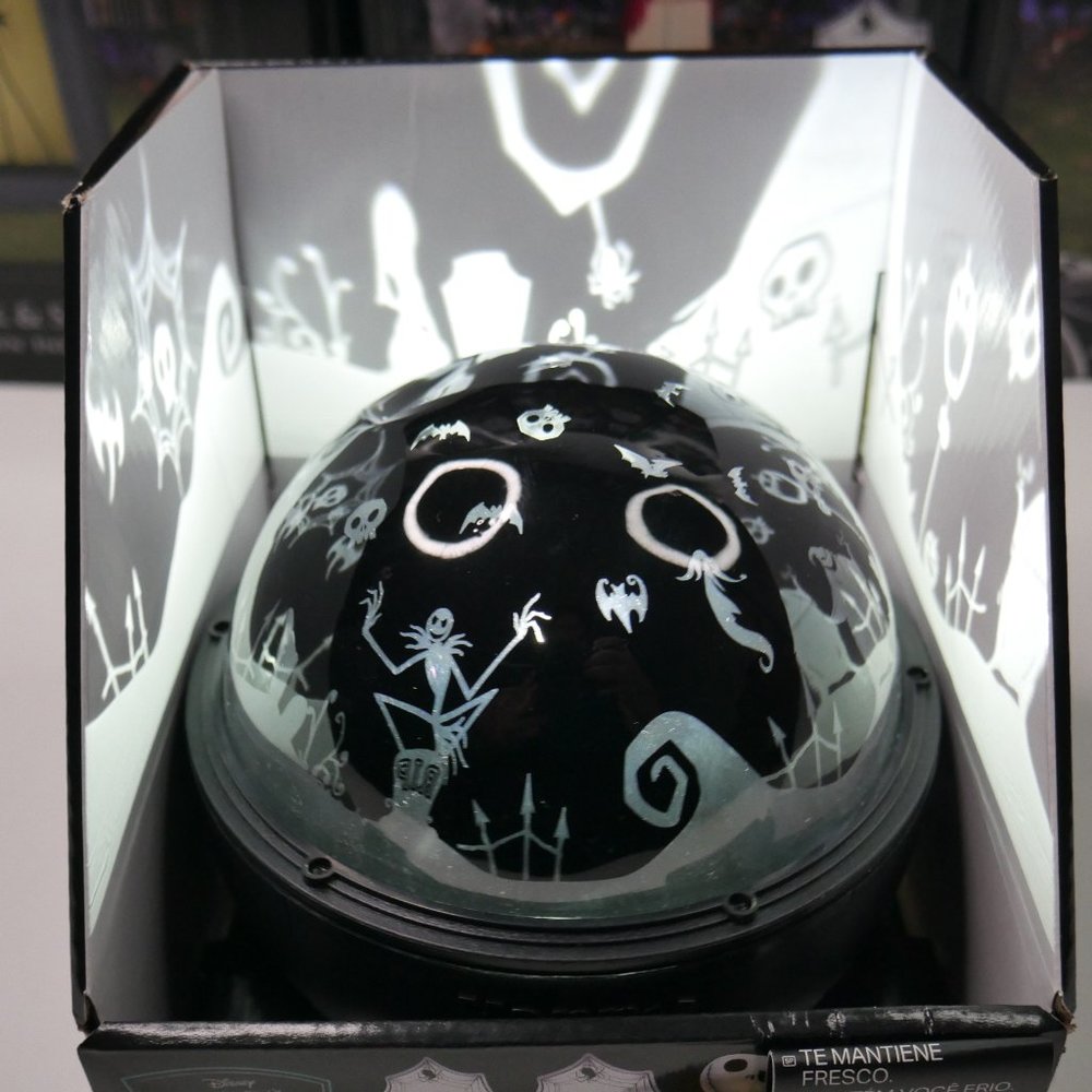 Disney's Nightmare Before Christmas Shadow Light - Picture 2 of 4